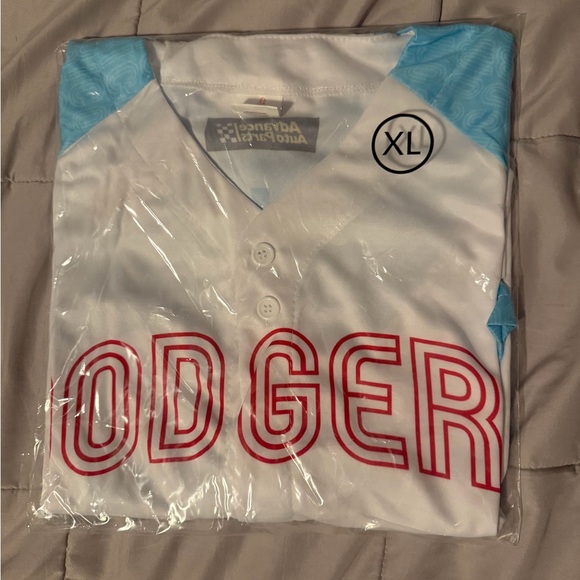 MLB Other - Dodgers Mexico giveaway Jersey